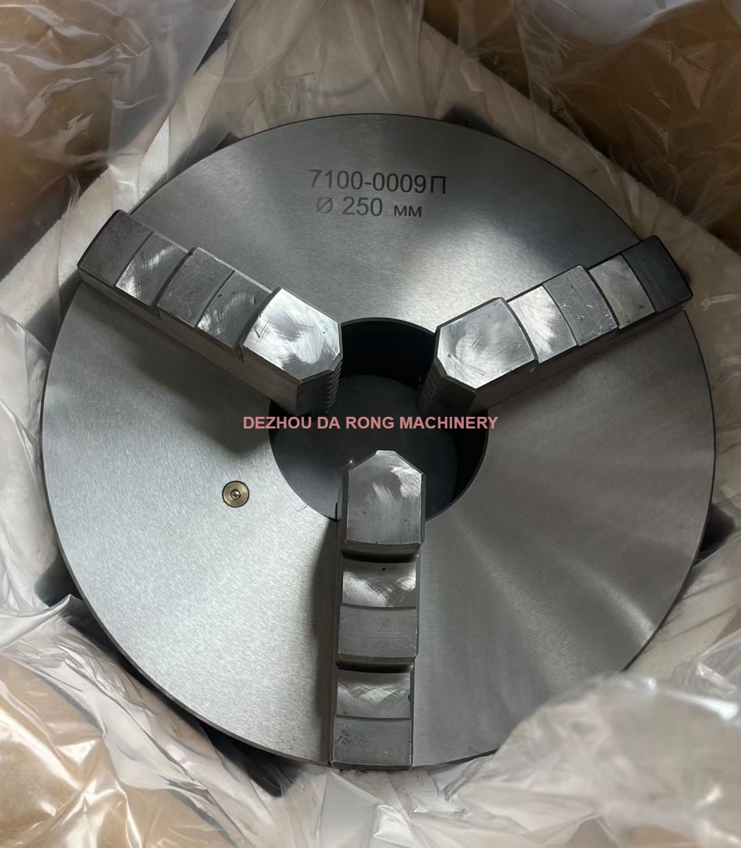 Three Jaw Self-Centring Chucks